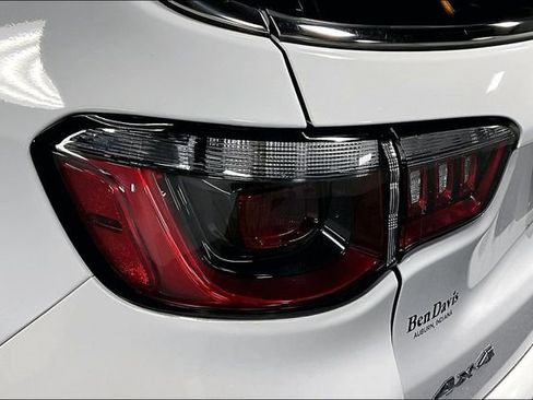 Used 2024 Jeep Compass Latitude image 22