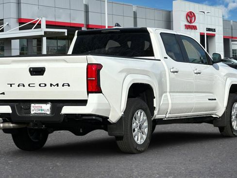 New 2025 Toyota Tacoma SR5 image 5