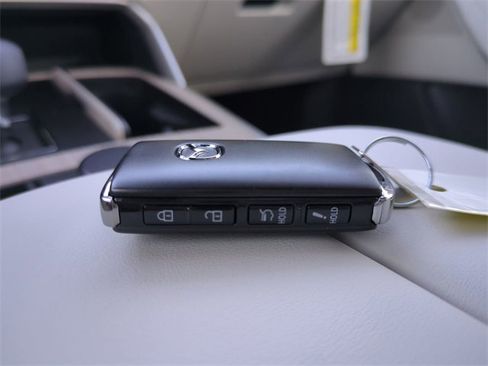 New 2026 MAZDA CX-90 3.3 Turbo w/ Premium Plus Pkg image 30