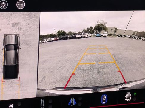 Certified 2024 GMC Canyon Elevation w/ Convenience Package image 24