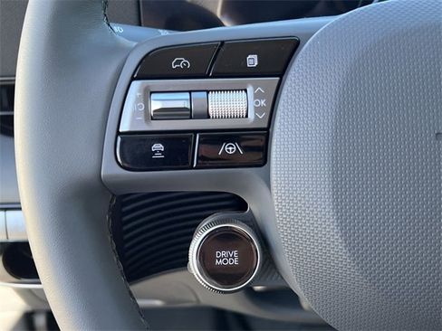 New 2026 Hyundai Ioniq 5 SE image 19