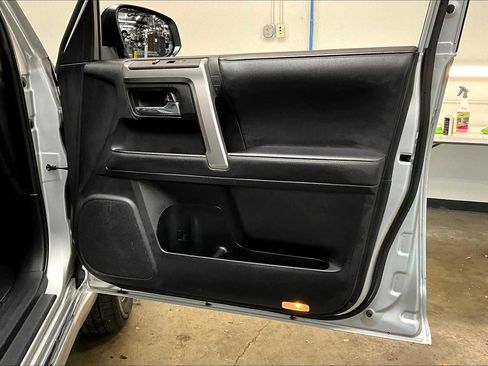 Used 2023 Toyota 4Runner Limited image 27