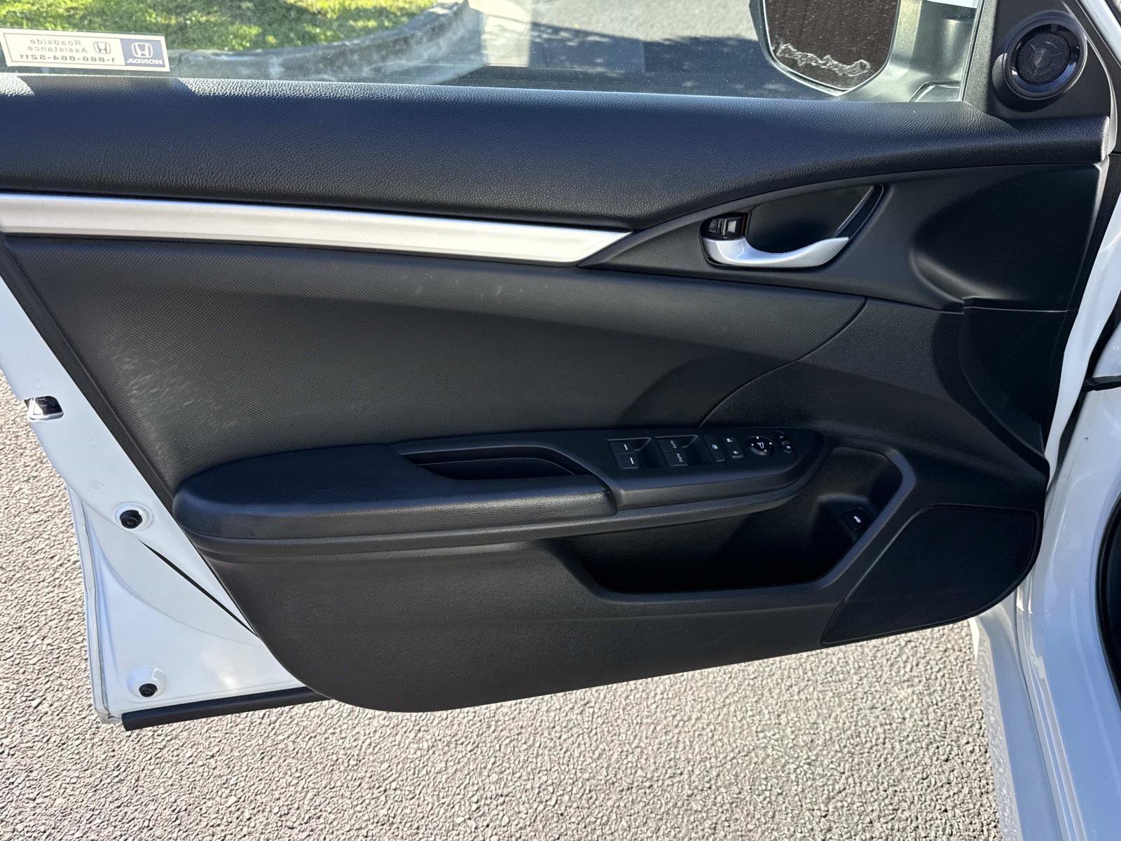 Used 2021 Honda Civic Sport image 17