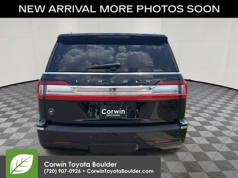Used 2021 Lincoln Navigator Reserve AWD/4WD image 6