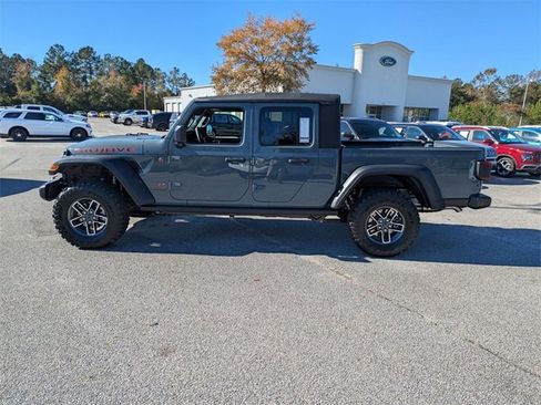 New 2026 Jeep Gladiator Mojave w/ Technology Group image 6