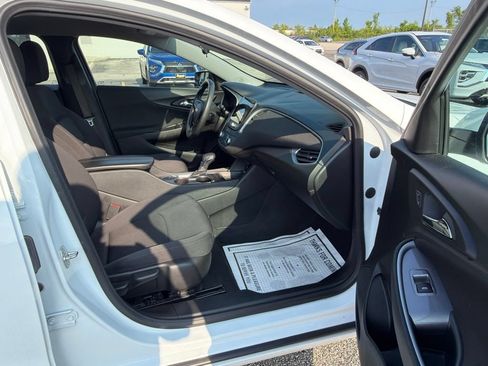 Used 2024 Chevrolet Malibu LT FWD image 10