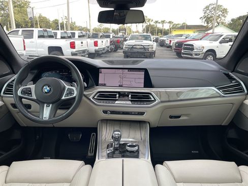 Used 2020 BMW X5 M50i w/ Executive Package AWD/4WD image 5