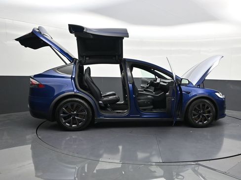 Used 2022 Tesla Model X AWD/4WD image 33