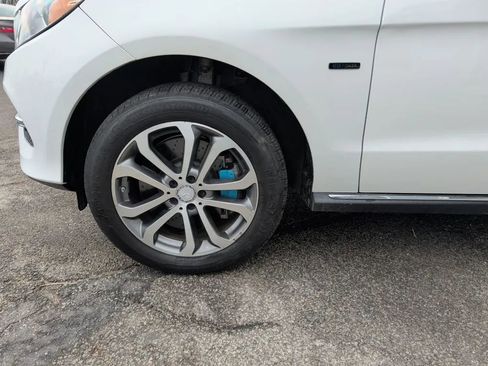 Used 2017 Mercedes-Benz GLE 550e image 9