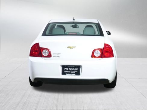 Used 2011 Chevrolet Malibu LS FWD image 6