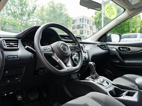 Used 2019 Nissan Rogue Sport S AWD/4WD image 20