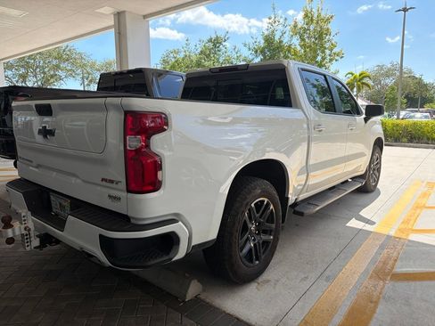 Used 2025 Chevrolet Silverado 1500 RST w/ Convenience Package II AWD/4WD image 3