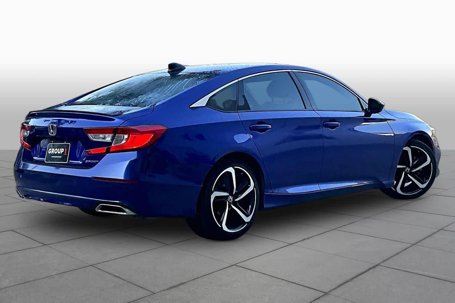 Used 2022 Honda Accord Sport image 12