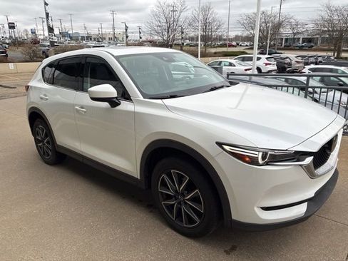 Used 2017 MAZDA CX-5 Grand Touring image 3