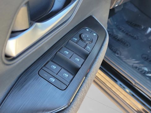 New 2026 Nissan Kicks SV image 17