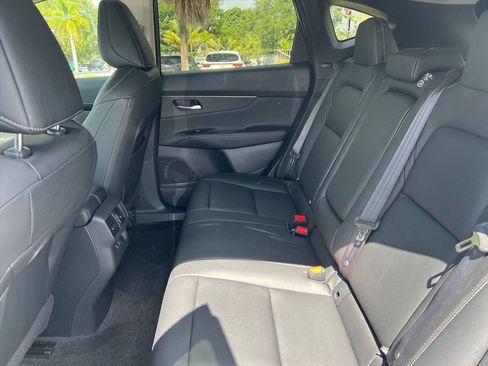 Used 2025 Nissan Murano SV w/ Cargo Package AWD/4WD image 9