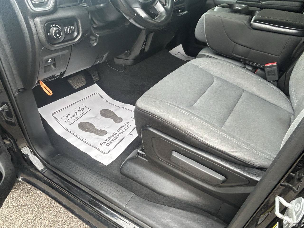 Used 2019 RAM 1500 Big Horn AWD/4WD image 10