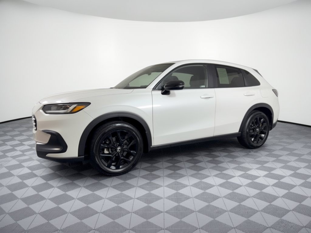 Certified 2024 Honda HR-V Sport image 2