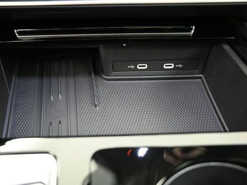 New 2026 Volkswagen Atlas SE image 4