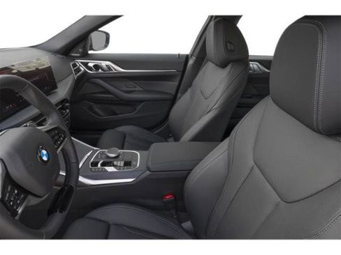 Used 2025 BMW 430i xDrive w/ Premium Package image 8