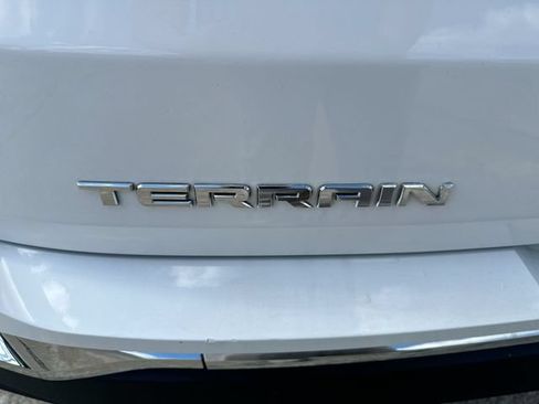 Used 2019 GMC Terrain SLT w/ Preferred Package AWD/4WD image 51