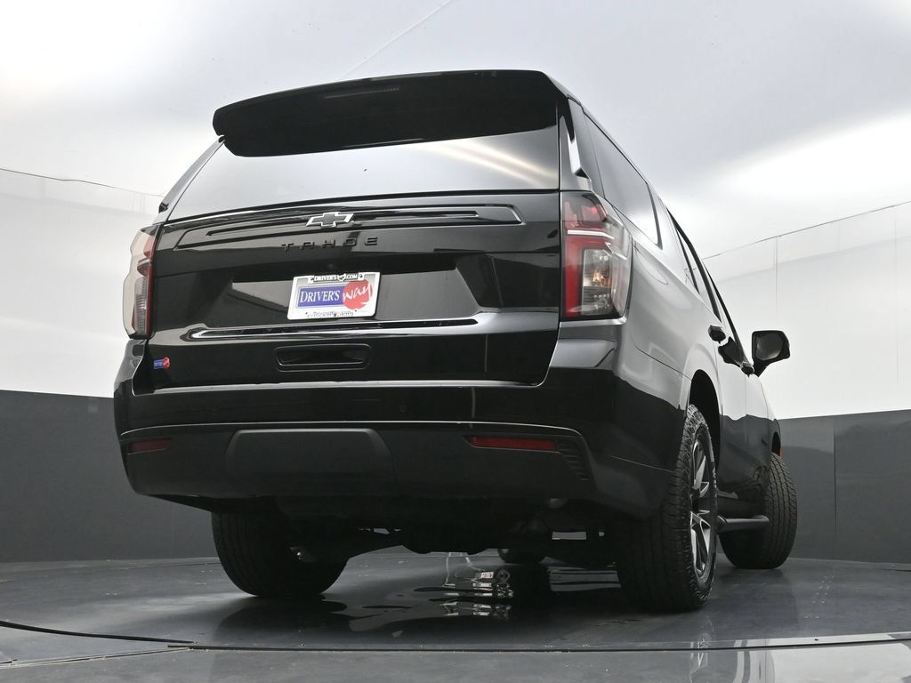 Used 2024 Chevrolet Tahoe Z71 w/ Luxury Package AWD/4WD image 34