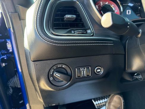Used 2021 Dodge Challenger SRT Hellcat RWD image 24