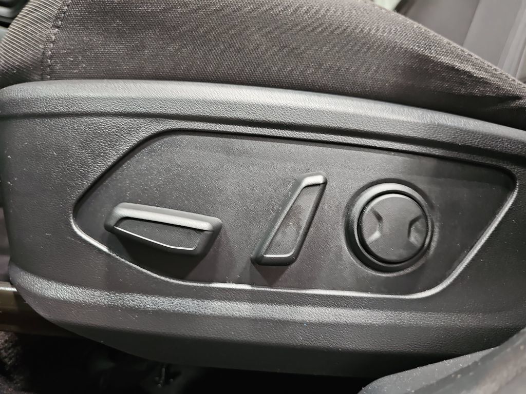 Used 2023 Hyundai Tucson SEL AWD/4WD image 29