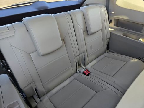 Used 2022 Volkswagen Atlas SE FWD image 13