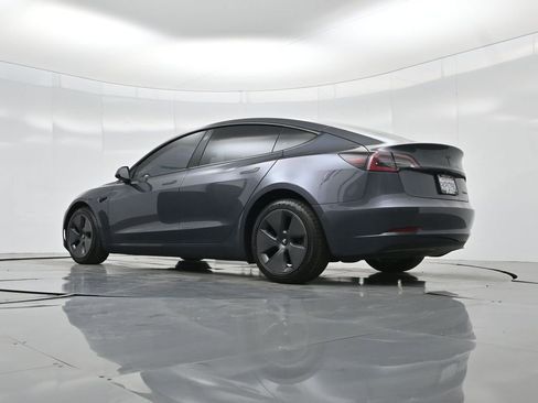 Used 2019 Tesla Model 3 Long Range image 48