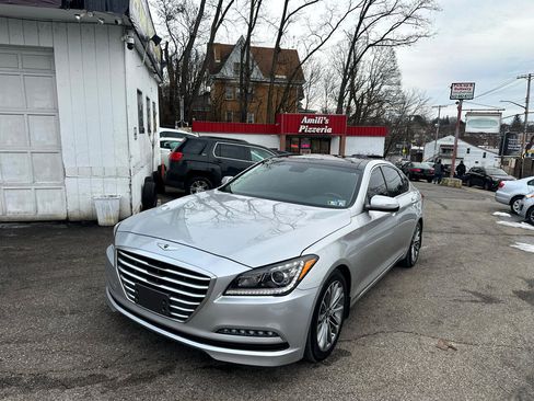 Used 2016 Hyundai Genesis 3.8 w/ Option Group 02 image 17
