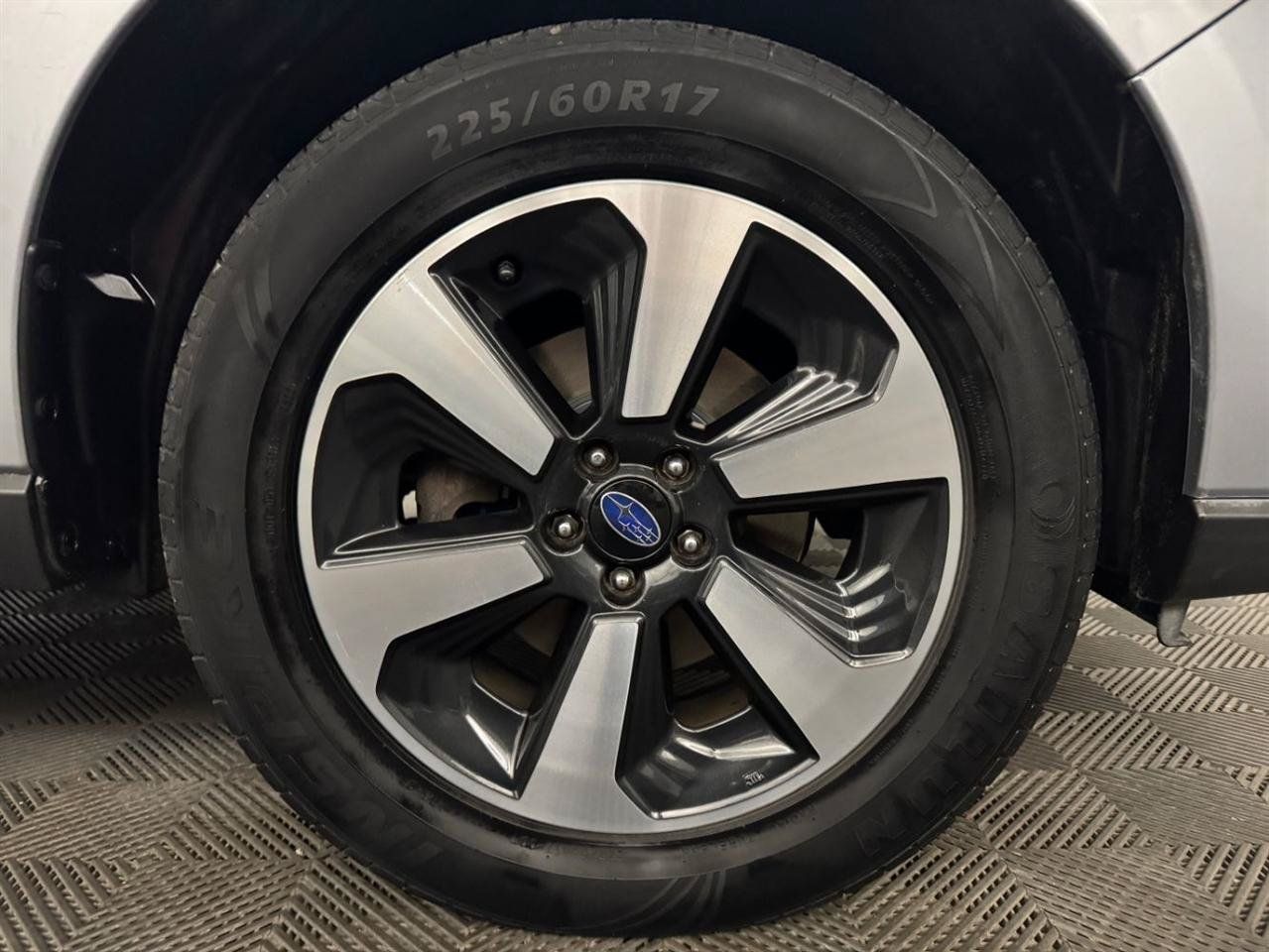 Used 2018 Subaru Forester 2.5i Premium w/ All-Weather Package AWD/4WD image 24