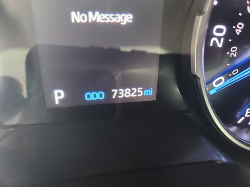 Used 2022 Toyota RAV4 XLE image 33