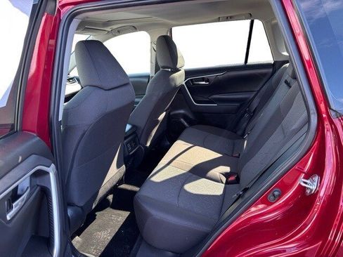 Used 2023 Toyota RAV4 XLE w/ Convenience Package image 11