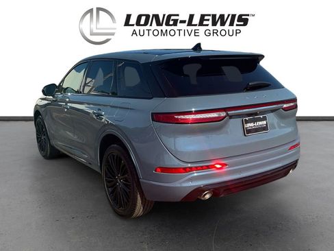 Certified 2024 Lincoln Corsair FWD w/ Equipment Group 101A image 4