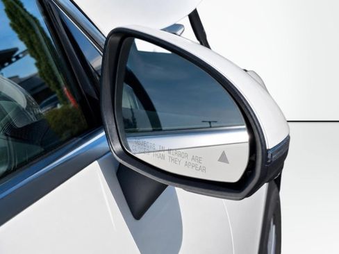 New 2027 Mercedes-Benz GLC 300 4MATIC image 27