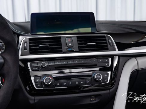 Used 2018 BMW M4 Coupe image 40