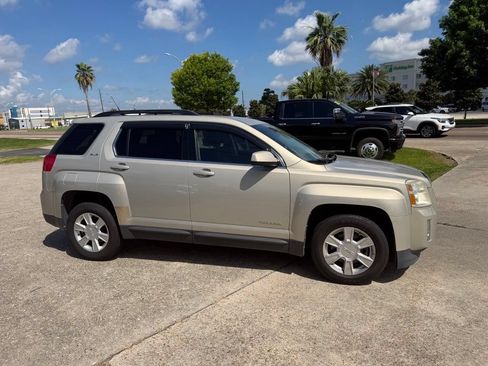 Used 2011 GMC Terrain SLE w/ Convenience Package AWD/4WD image 8