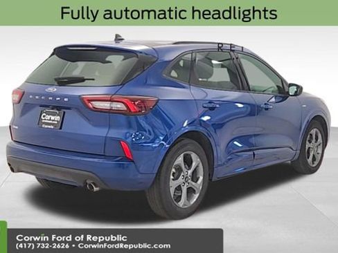 Used 2023 Ford Escape ST-Line image 9
