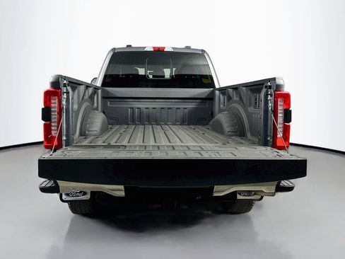 Used 2024 Ford F350 Lariat AWD/4WD image 37