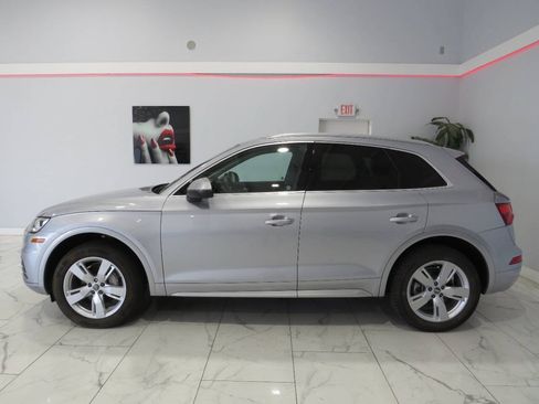 Used 2018 Audi Q5 2.0T Premium Plus w/ Premium Plus Package AWD/4WD image 7