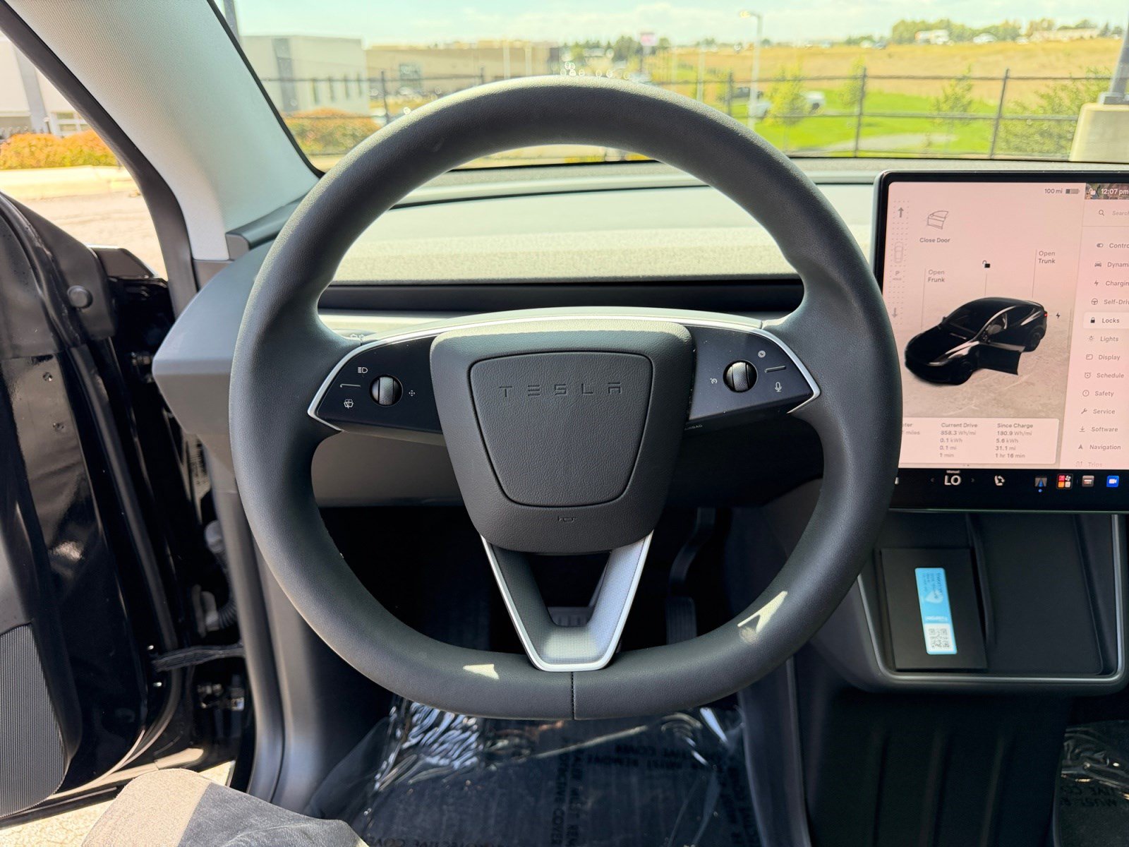 Used 2026 Tesla Model Y Long Range AWD/4WD image 9