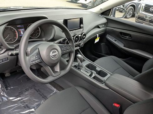 New 2025 Nissan Sentra S image 14