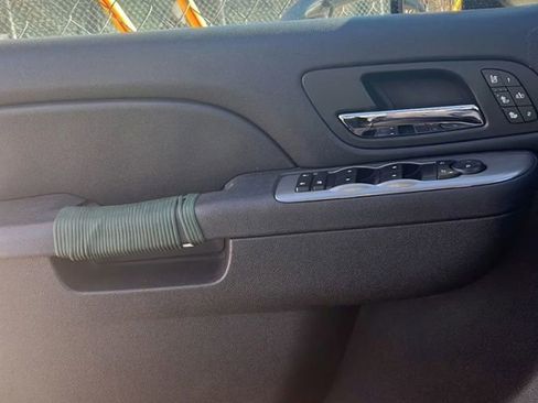 Used 2013 Chevrolet Silverado 2500 LTZ w/ LTZ Plus Package image 20