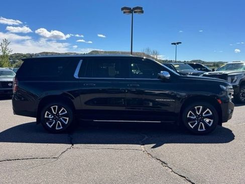 Certified 2021 Chevrolet Suburban Premier AWD/4WD image 6