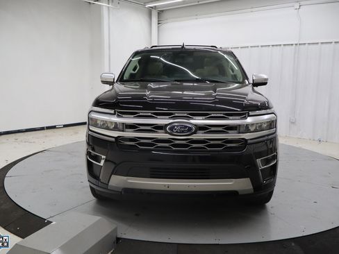 Used 2024 Ford Expedition Max Platinum AWD/4WD image 11
