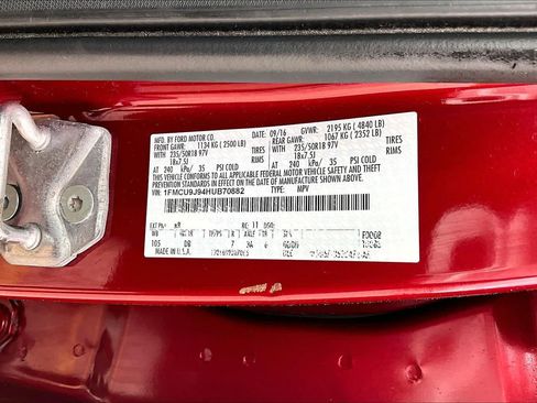 Used 2017 Ford Escape Titanium AWD/4WD image 35