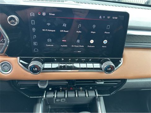 New 2025 GMC Canyon AT4 image 26