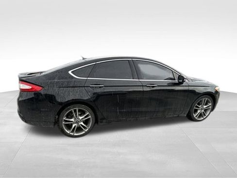 Used 2016 Ford Fusion Titanium FWD image 9