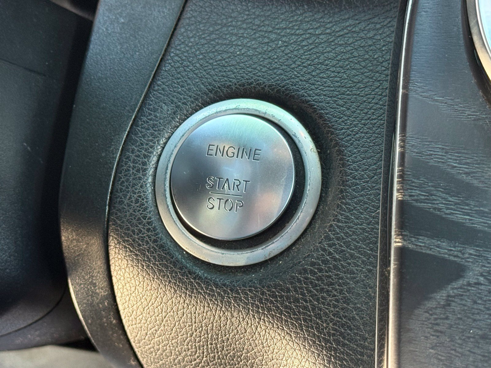 Used 2019 Mercedes-Benz GLC 300 image 40